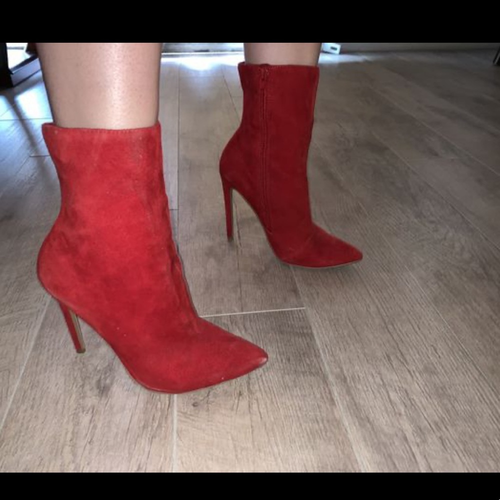 Steve Madden boots